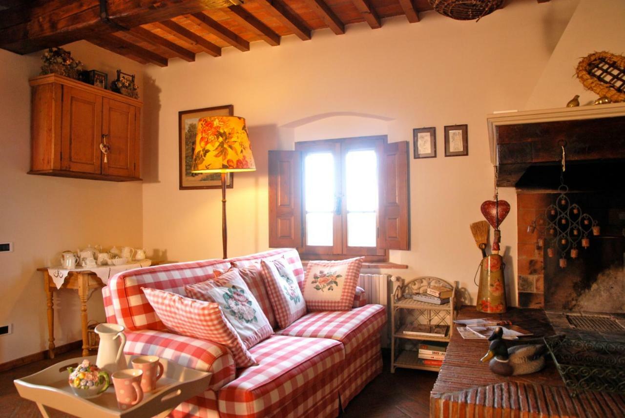 Appartamento Con Patio Privato E Giardino Tra Pisa E Firenze Palaia Eksteriør bilde